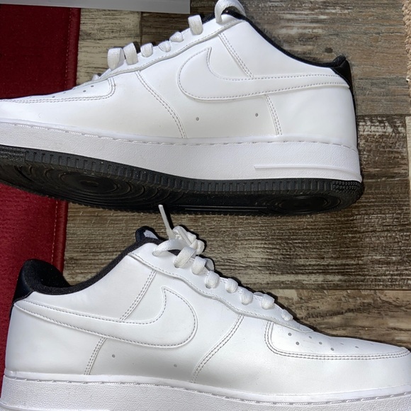 Nike Air Force 1 - Picture 4 of 8